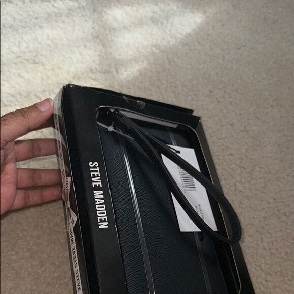 Steve Madden Black gift pack wristlet NIP - Picture 7 of 8